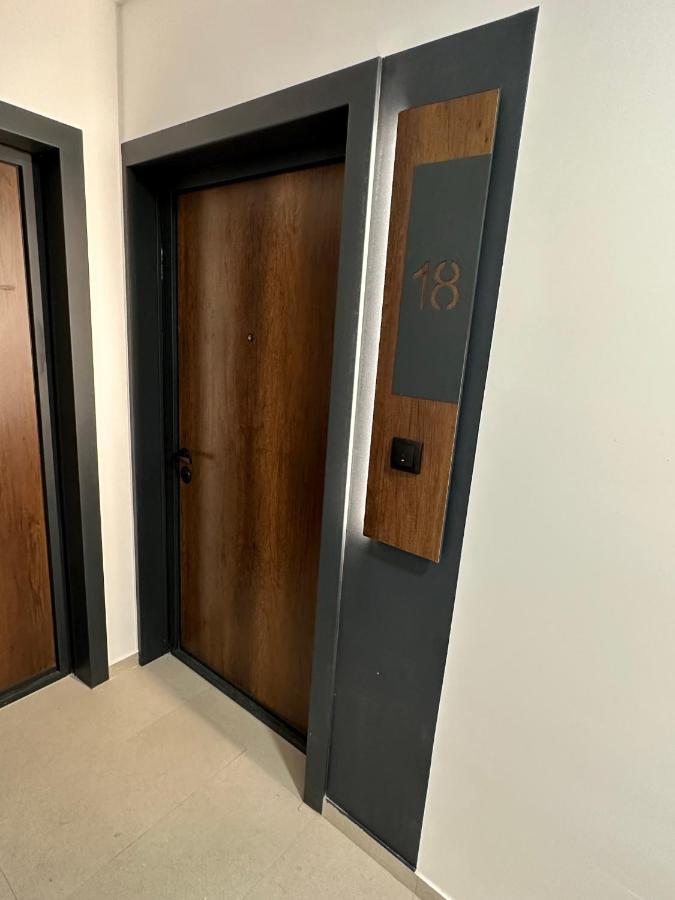 Apartman Ema バニャ・ルカ エクステリア 写真